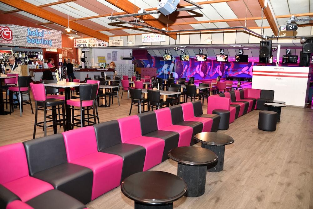 Cit'Hotel Restaurant Du Bowling De Millau Ngoại thất bức ảnh