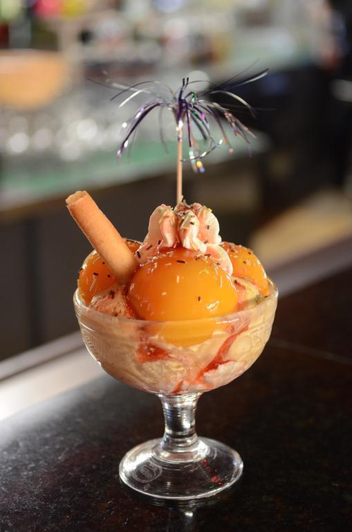 Cit'Hotel Restaurant Du Bowling De Millau Ngoại thất bức ảnh