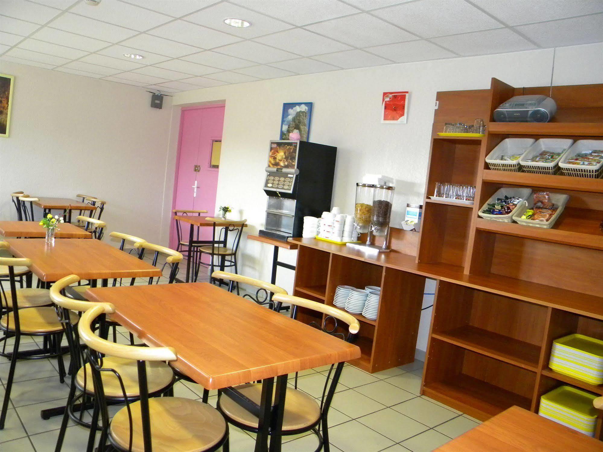 Cit'Hotel Restaurant Du Bowling De Millau Ngoại thất bức ảnh